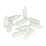 Nylonový 15mm spacer se závitem M3 - 10ks.