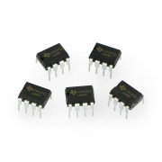 Operační zesilovač LM358P