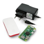 Základní sada Raspberry Pi Zero W.