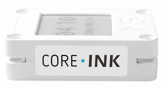 Modul Core Ink o rozměrech 56 x 40 x 16 mm.
