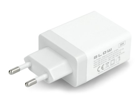 Nástěnná nabíječka 76-007 Blow - 4 x USB typ A / 2,4 A - 5 V - bílá.