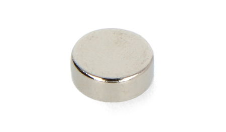 Neodymový kulatý magnet N38 / Ni + Cu + Ni - 8 x 3 mm.