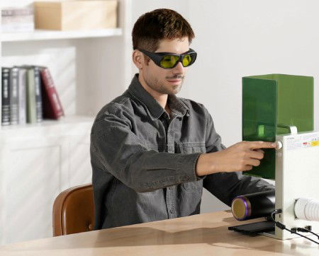 Ochranné brýle proti laseru pro 316 nm - 450 nm a 900 nm - 1080 nm - xTool