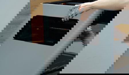 Boční sklo - levé - pro tiskárny Bambu Lab řady H2C a H2D.