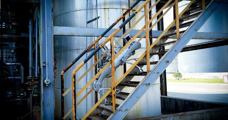 Čtyřnohá chodící plošina - robotický pes - Unitree B2