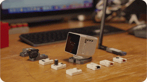 StackChan - interaktivní desktopový robot s umělou inteligencí s otevřeným zdrojovým kódem pro učení programování a automatizace - M5Stack K151